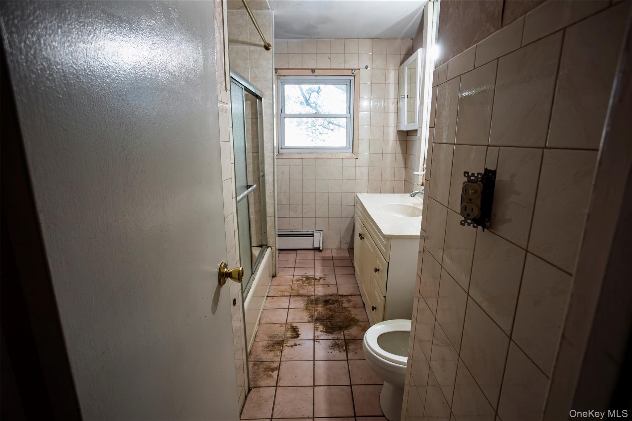 292 Westside Avenue, Freeport, NY 11520