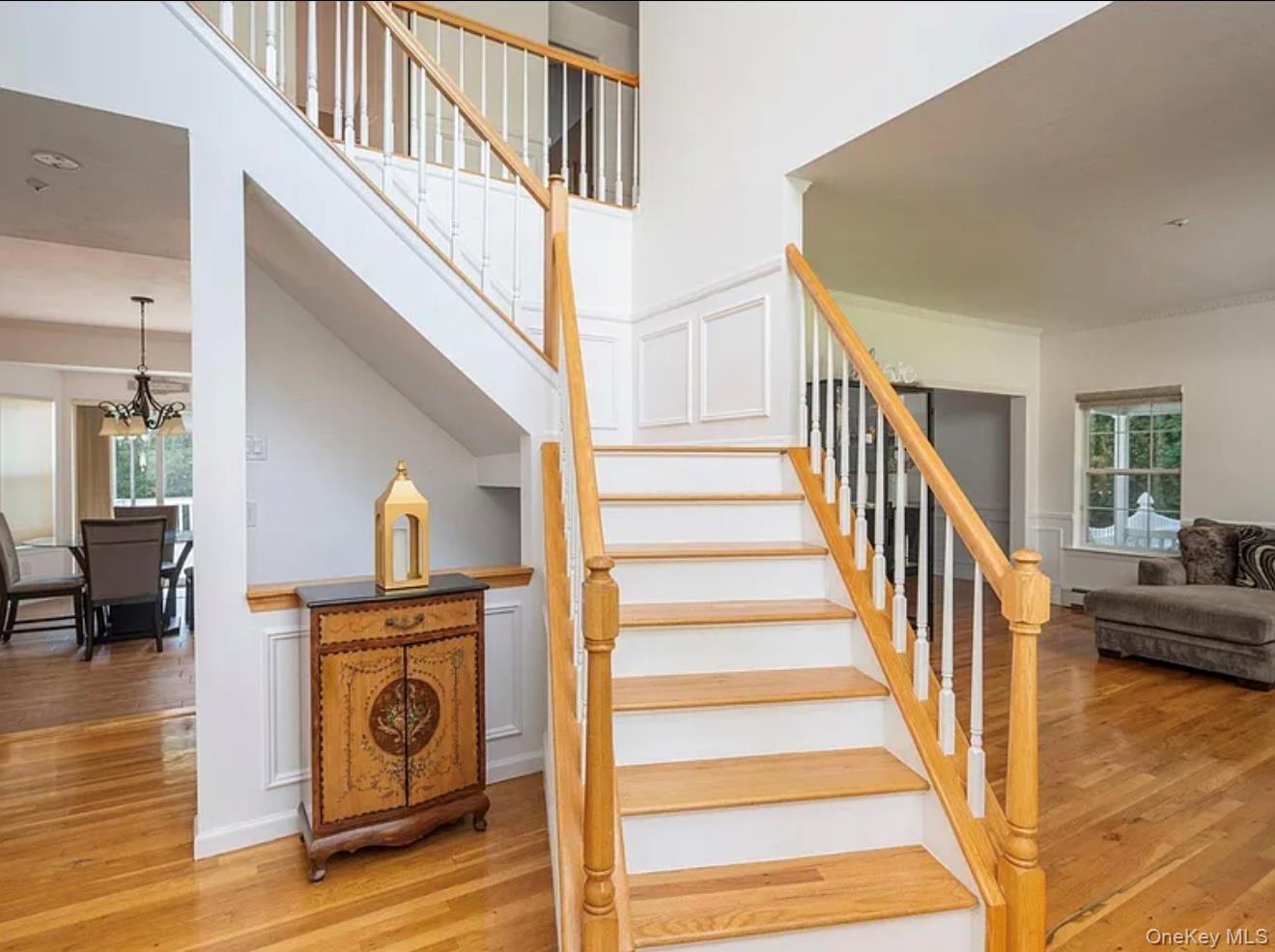 27 Enchanted Forest Road, Smithtown, NY 11754