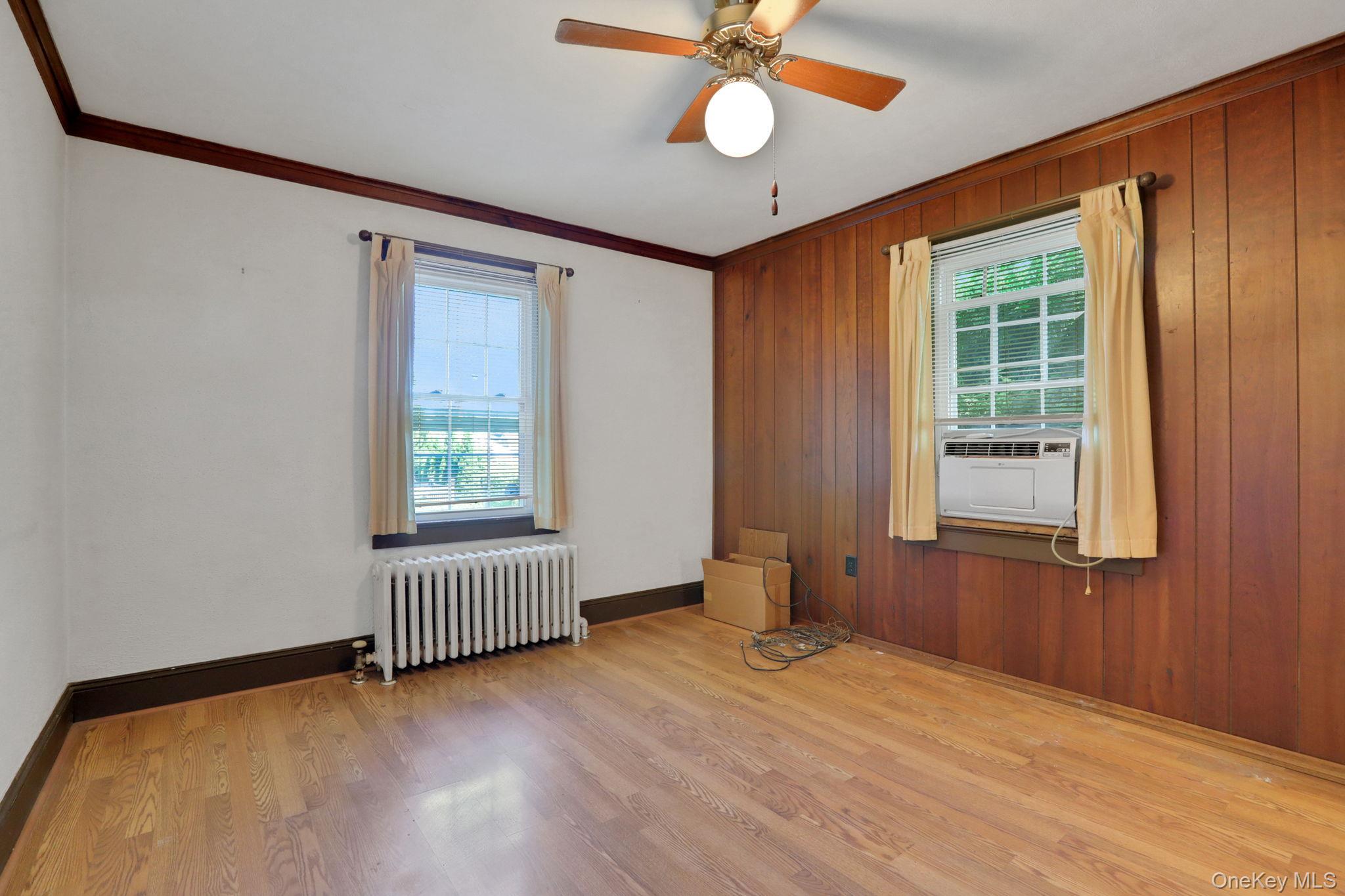 94 Roosevelt Avenue, Kingston, NY 12401