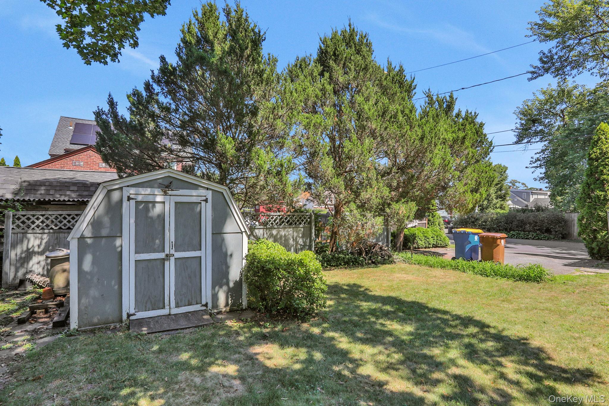 94 Roosevelt Avenue, Kingston, NY 12401