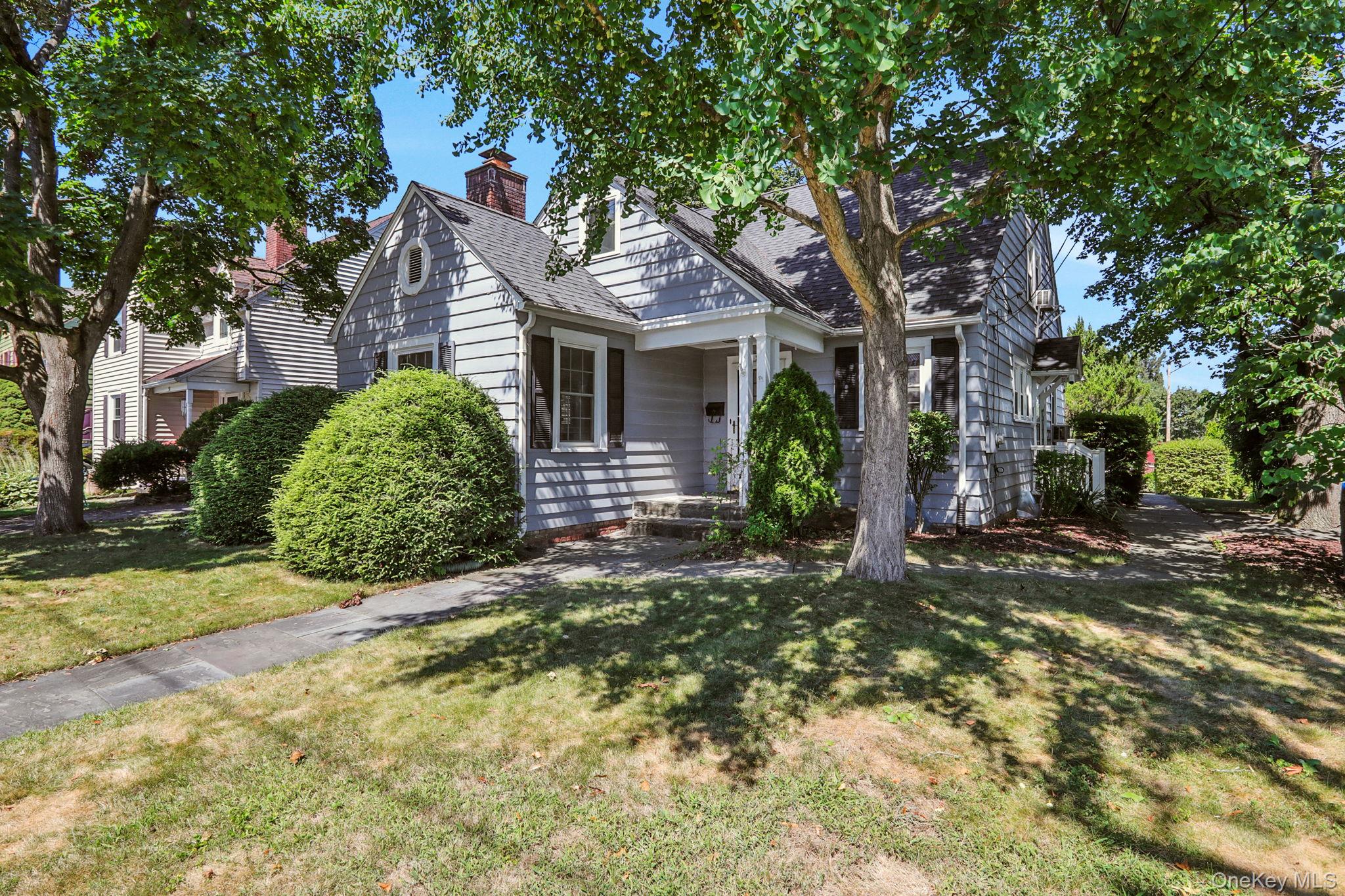 94 Roosevelt Avenue, Kingston, NY 12401