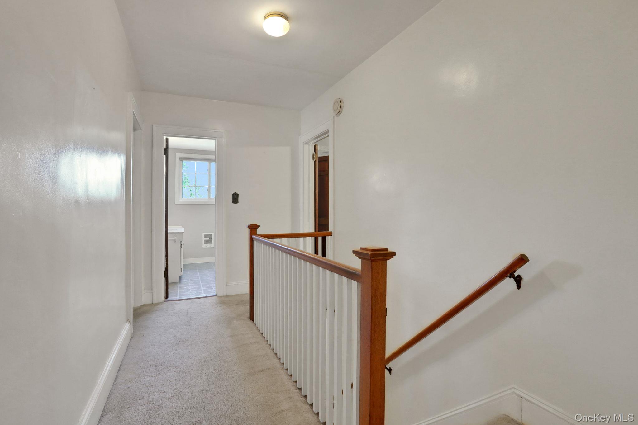 94 Roosevelt Avenue, Kingston, NY 12401