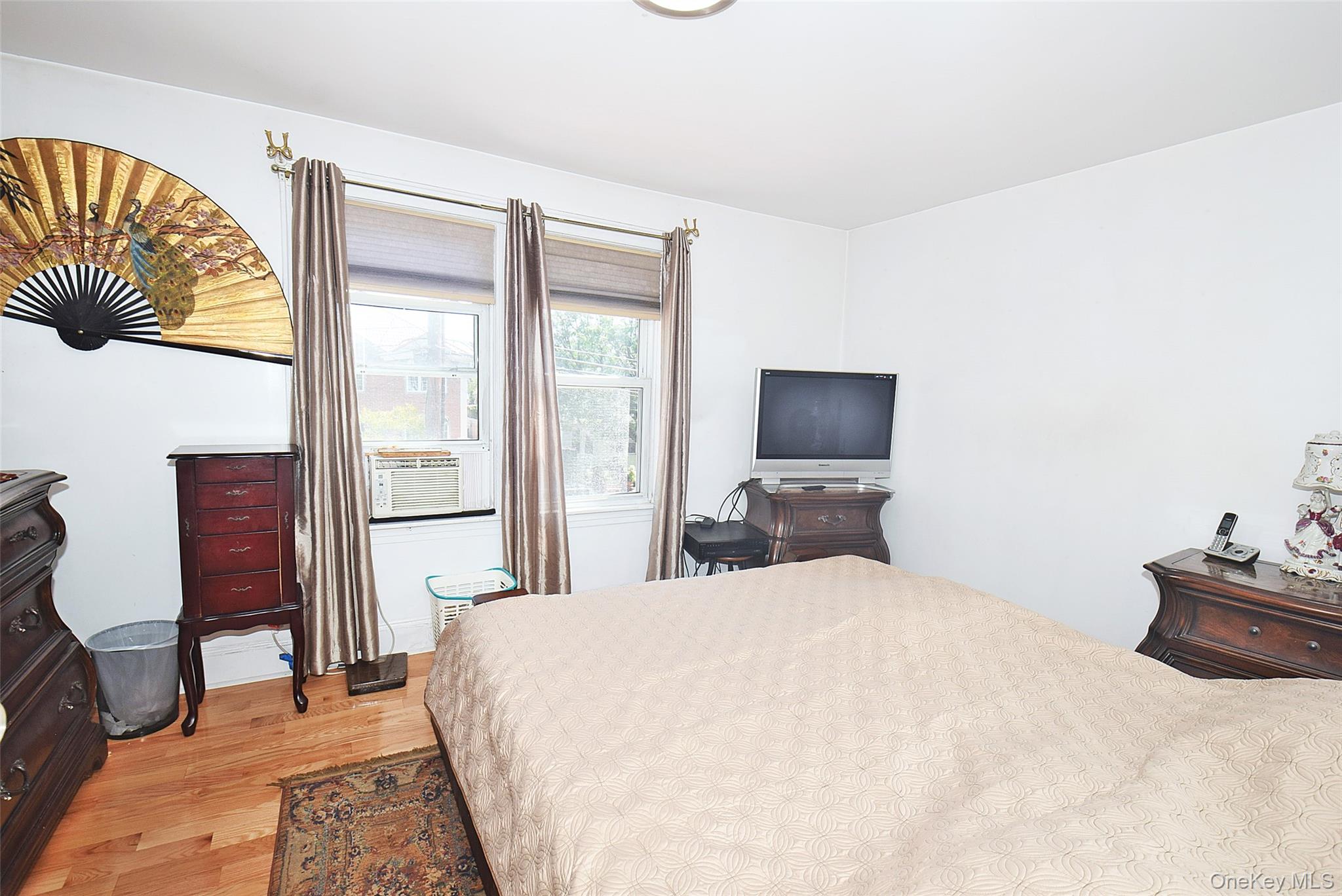 11534 118th Street, South Ozone Park, NY 11420