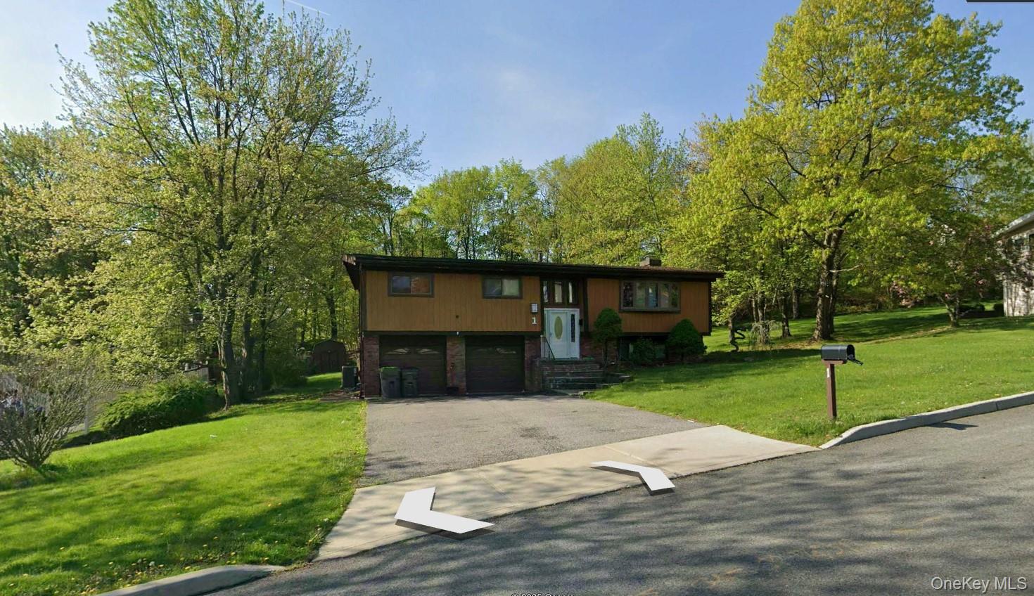 1 Grant Court, Highland Mills, NY 10930