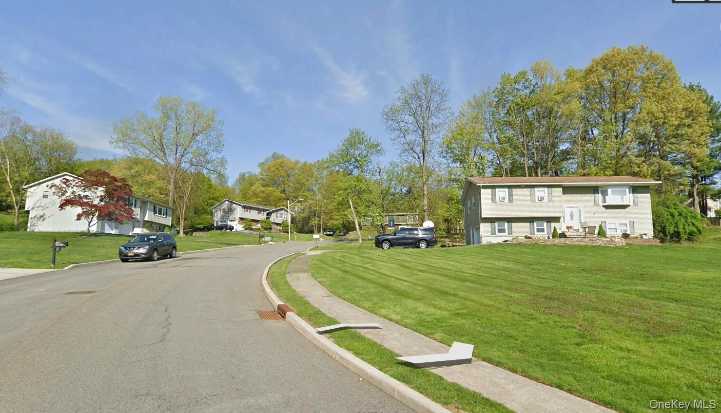 1 Grant Court, Highland Mills, NY 10930