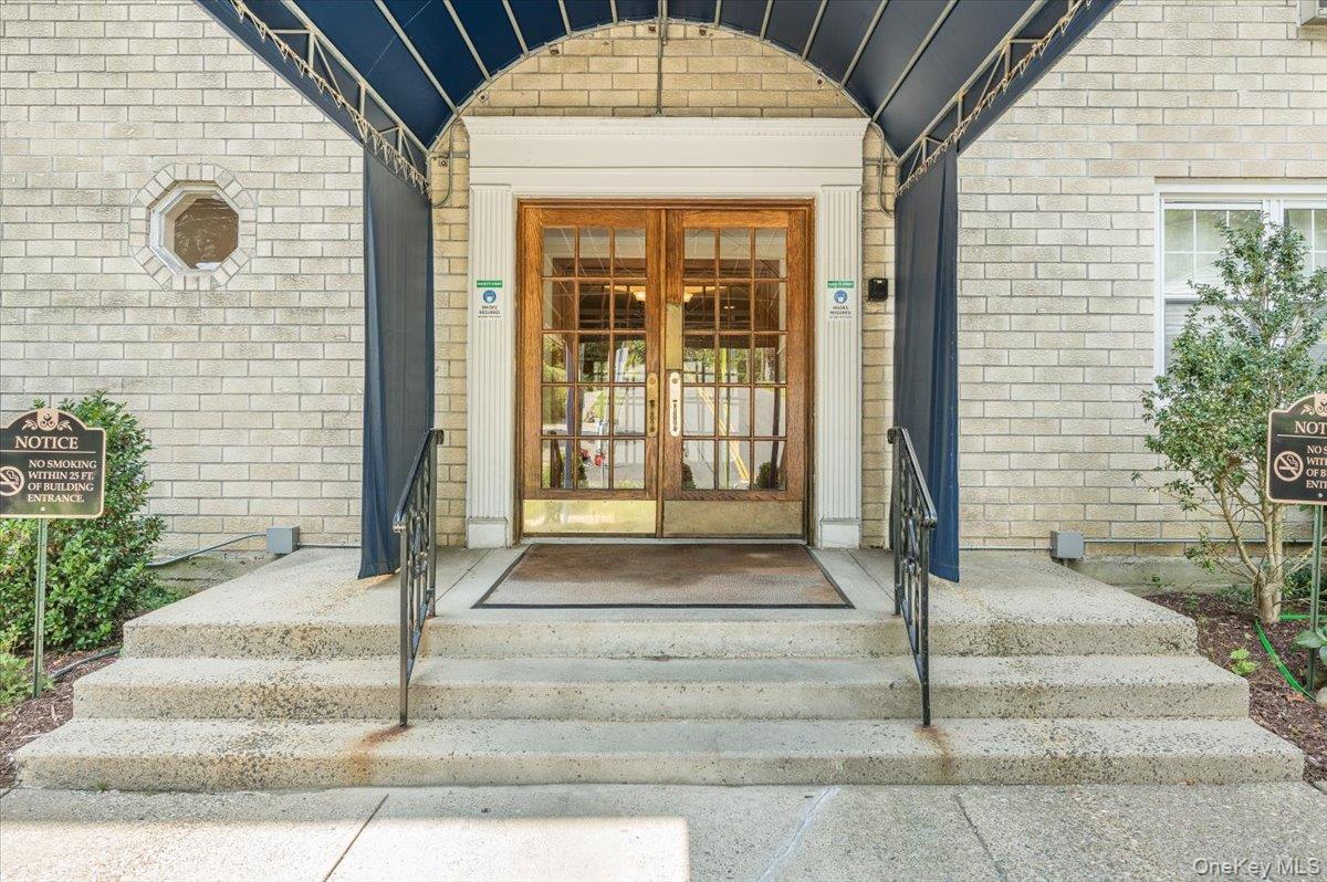 445 Broadway # 2R, Hastings-on-Hudson, NY 10706