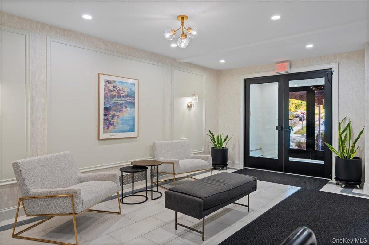 445 Broadway # 2R, Hastings-on-Hudson, NY 10706