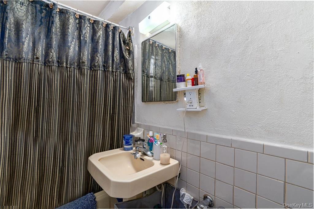 1501 Metropolitan Avenue # 6C, Bronx, NY 10462