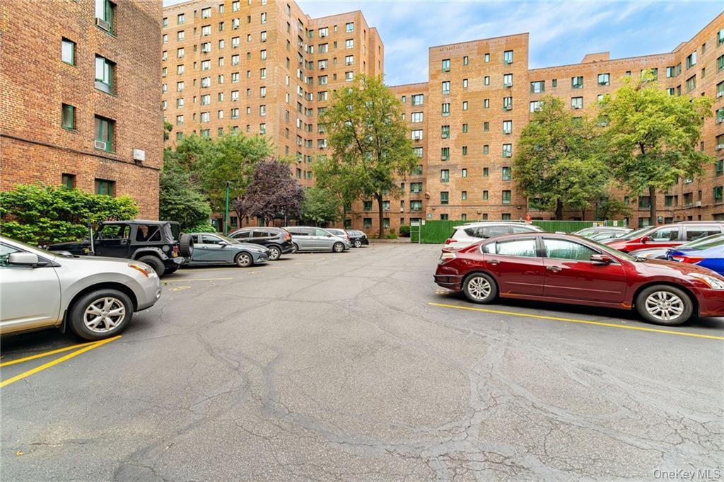 1501 Metropolitan Avenue # 6C, Bronx, NY 10462