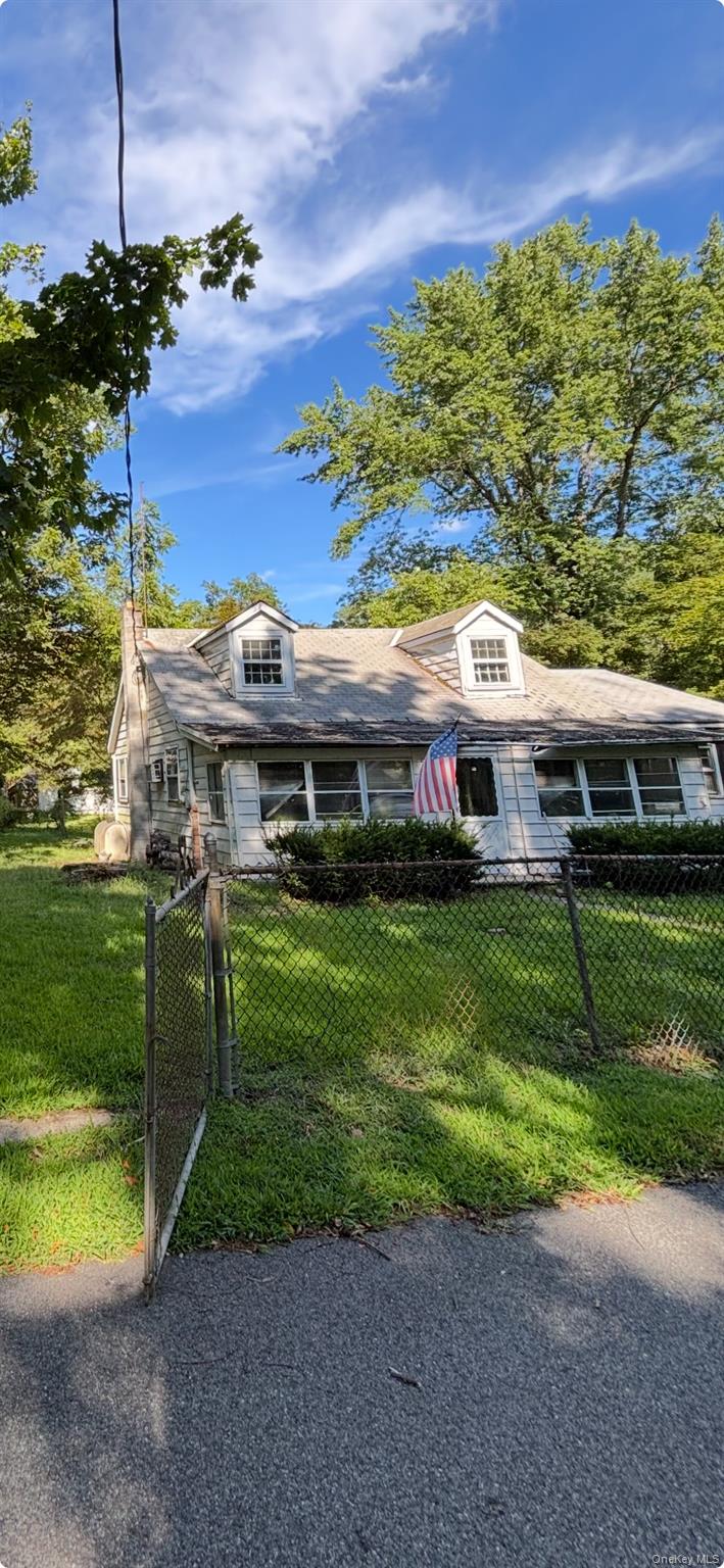 12 Brook Drive, Cortlandt Manor, NY 10567