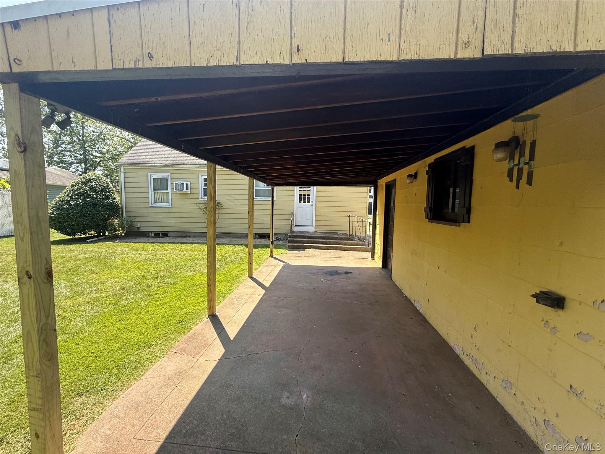 935 Winthrop Drive, East Meadow, NY 11554