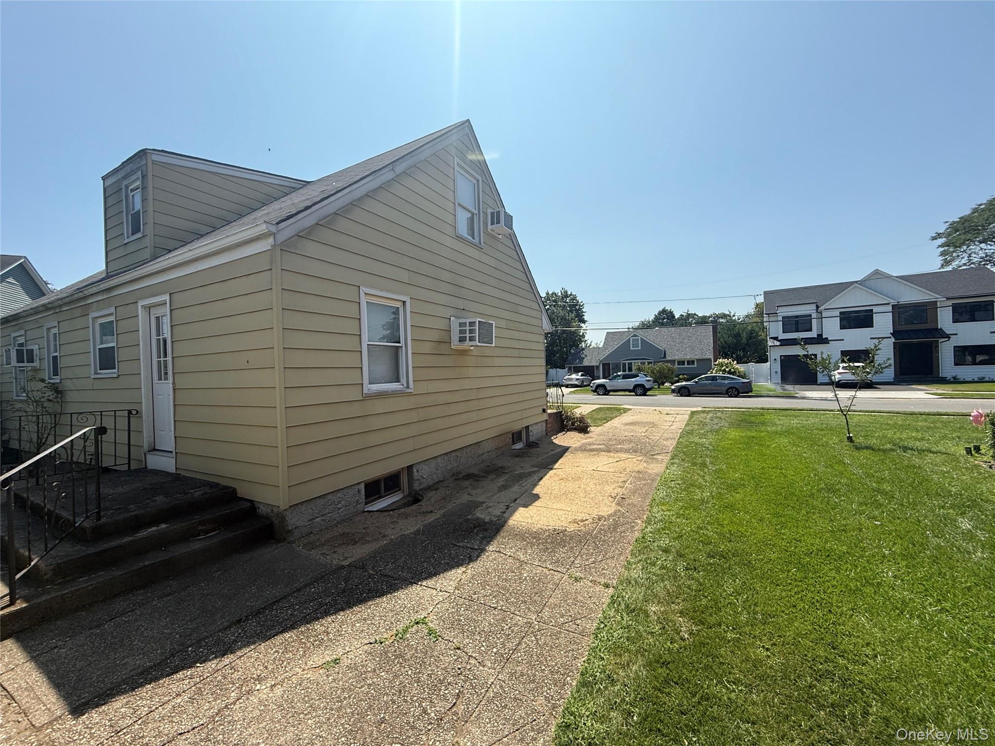 935 Winthrop Drive, East Meadow, NY 11554