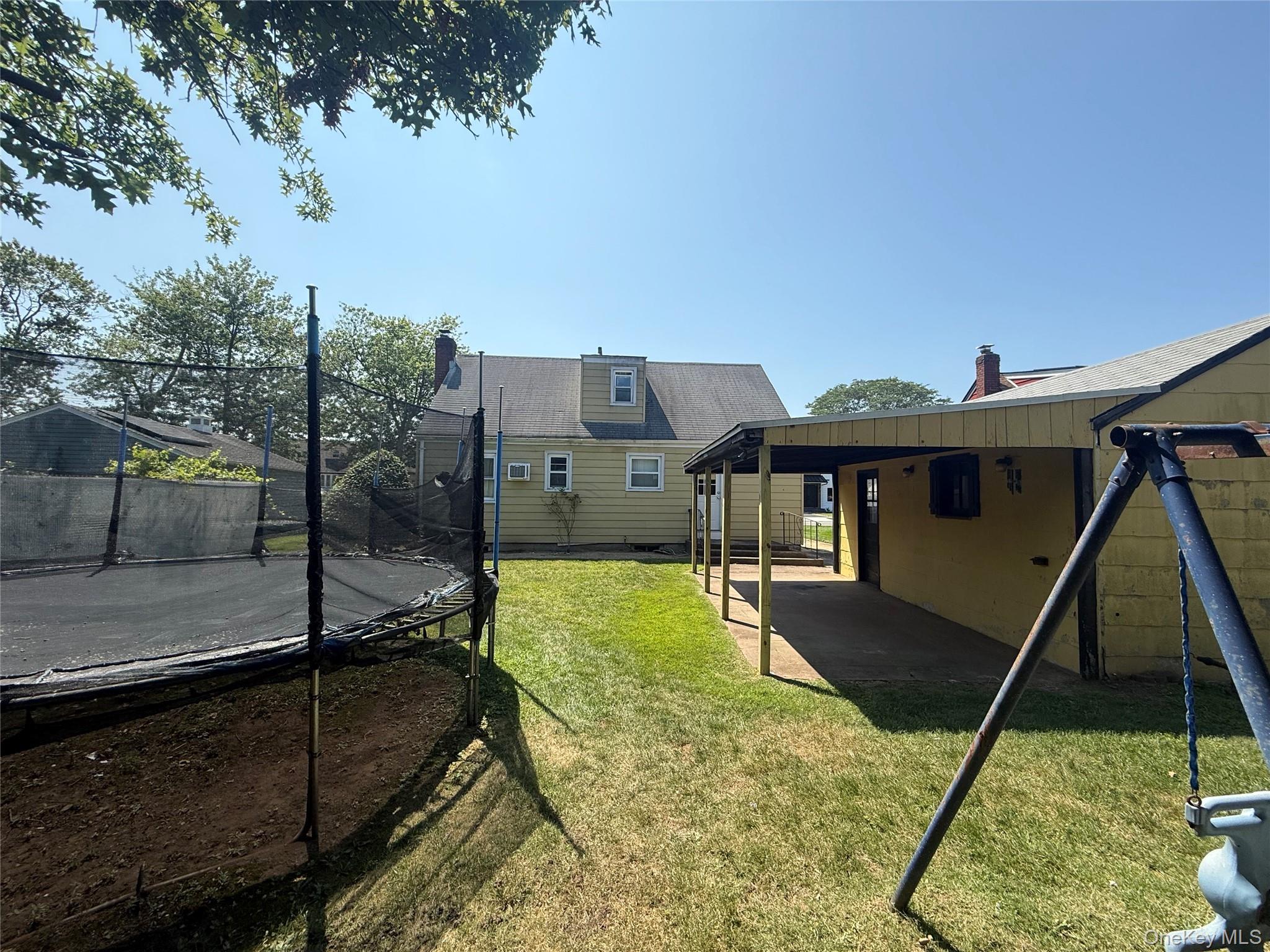 935 Winthrop Drive, East Meadow, NY 11554