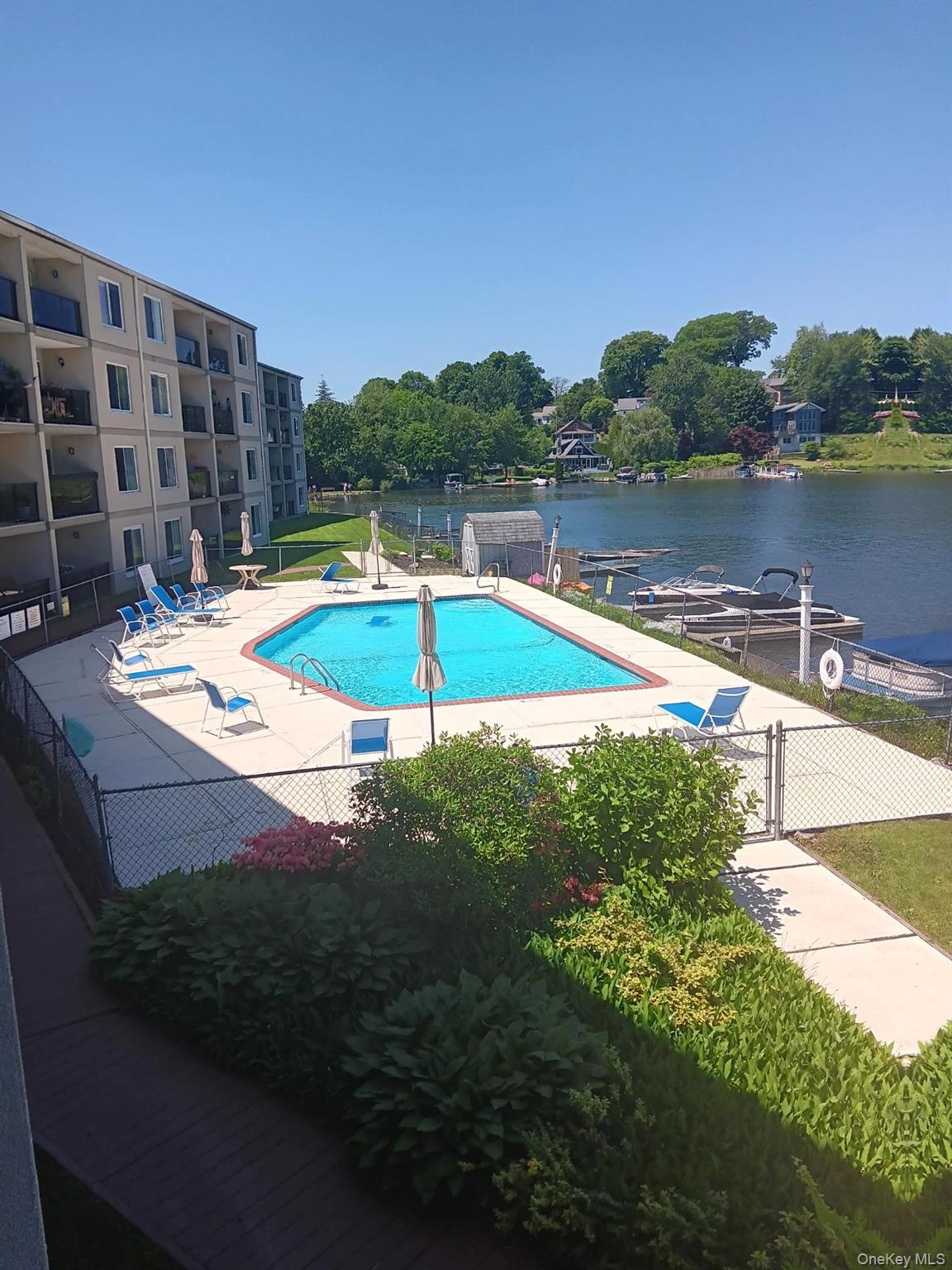 4 Marina Drive # N3, Mahopac, NY 10541