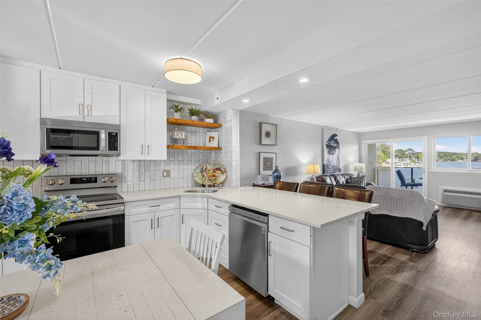 4 Marina Drive # N3, Mahopac, NY 10541