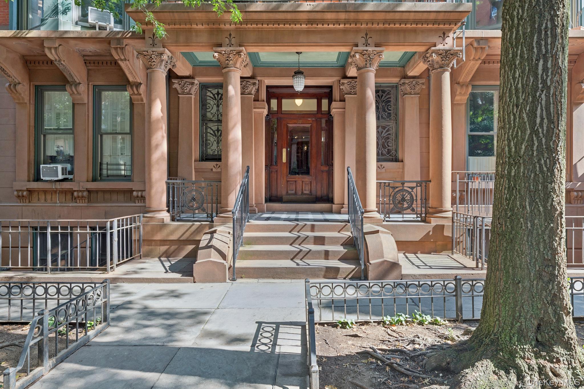 39 Remsen Street # 2D, Brooklyn, NY 11201