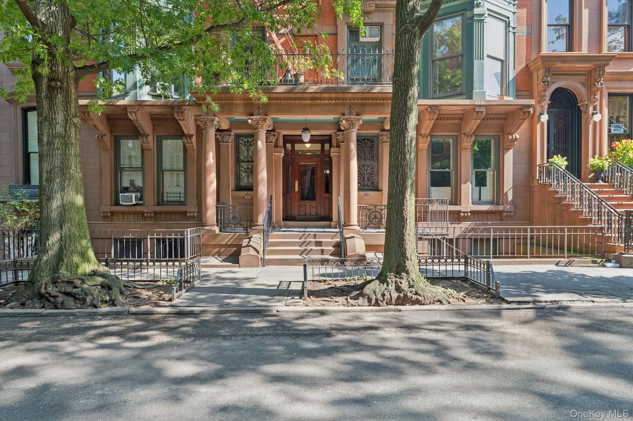 39 Remsen Street # 2D, Brooklyn, NY 11201