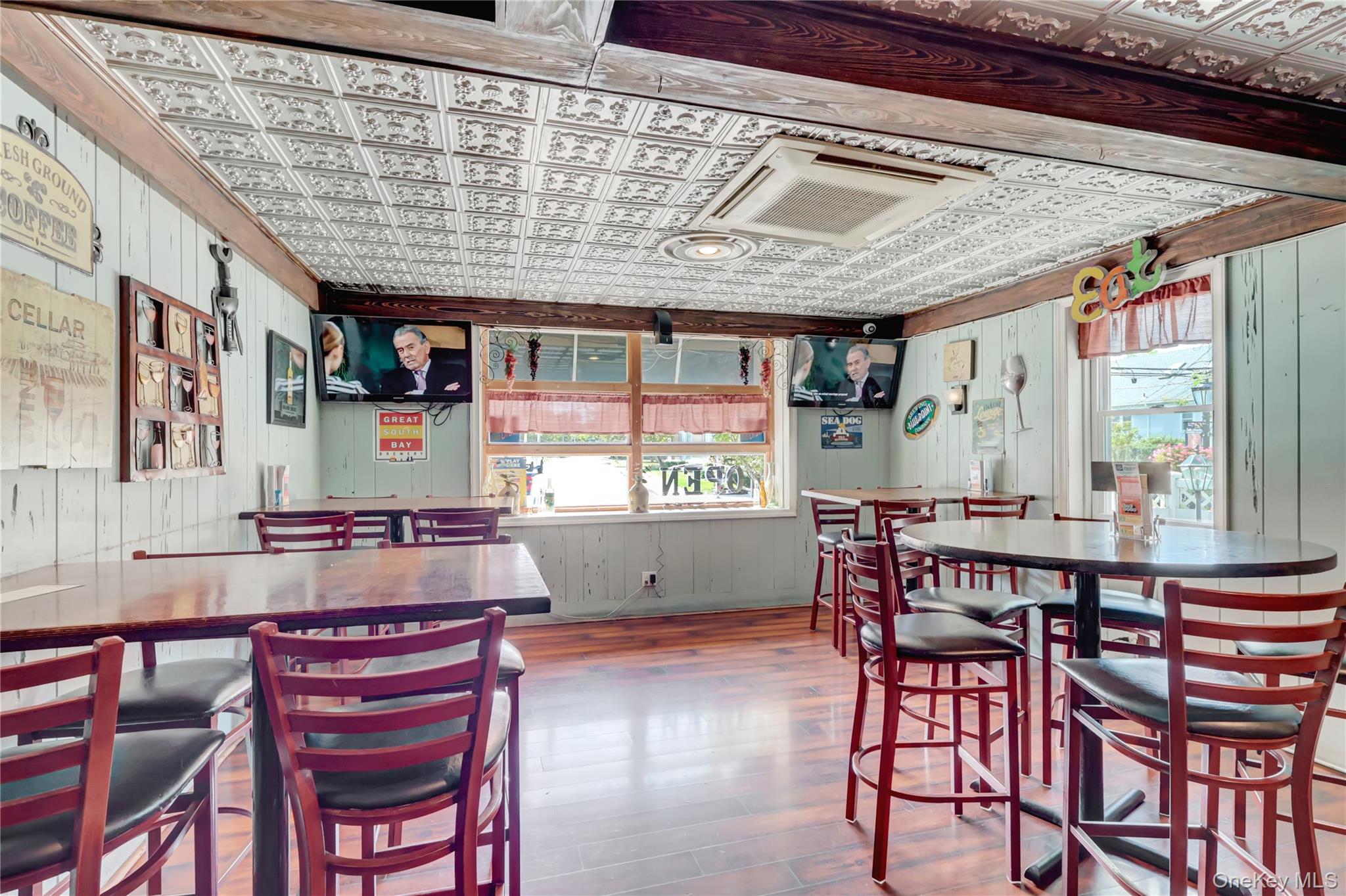 361 Main Street, Center Moriches, NY 11934