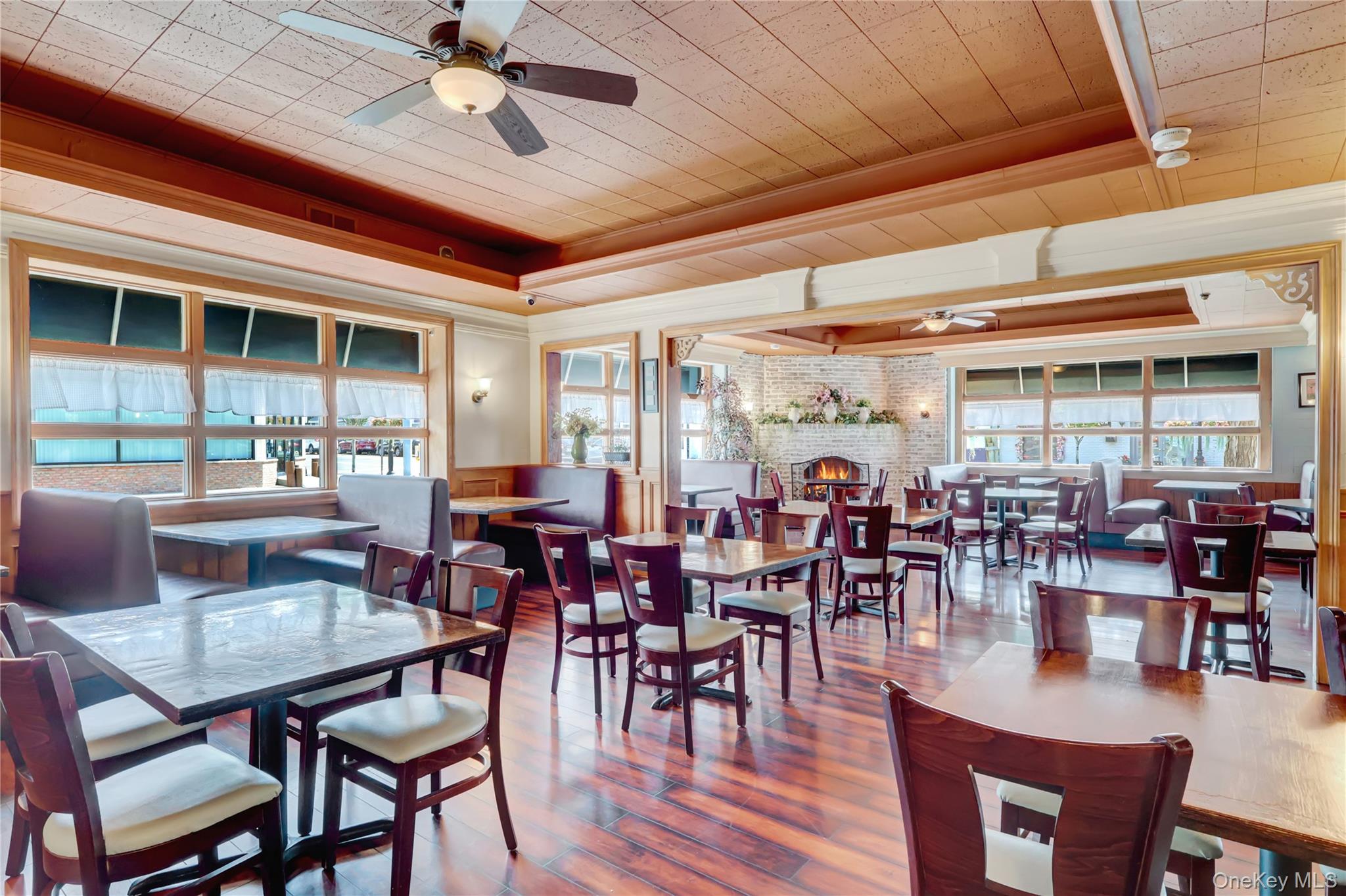 361 Main Street, Center Moriches, NY 11934