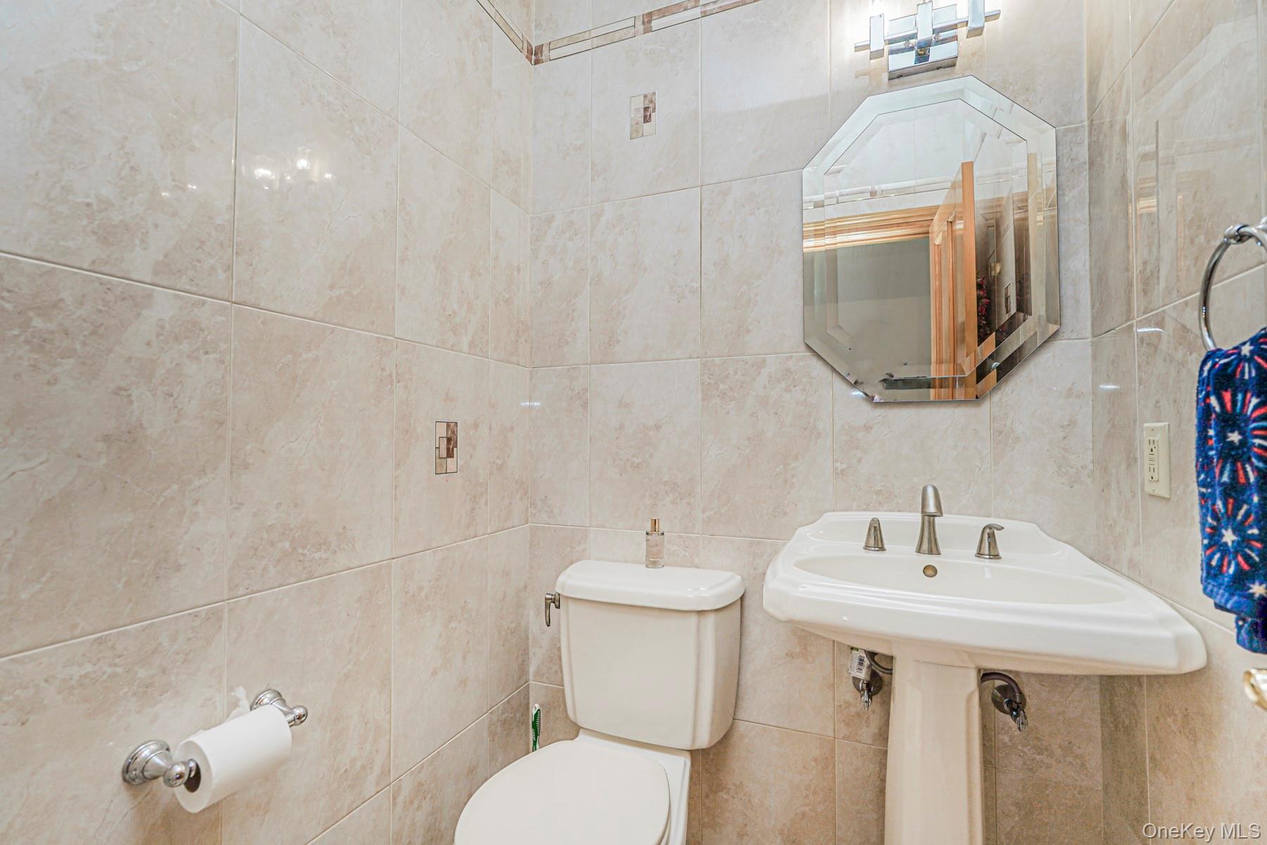 124 Virginia Avenue, Staten Island, NY 10305