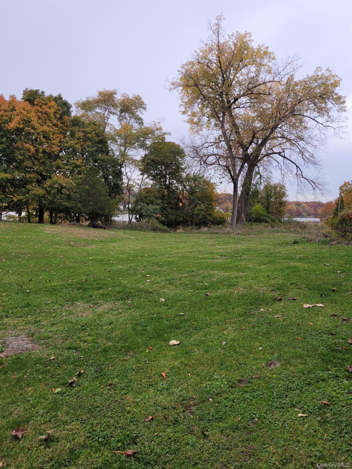 249 Kings Ferry Road, Verplanck, NY 10596