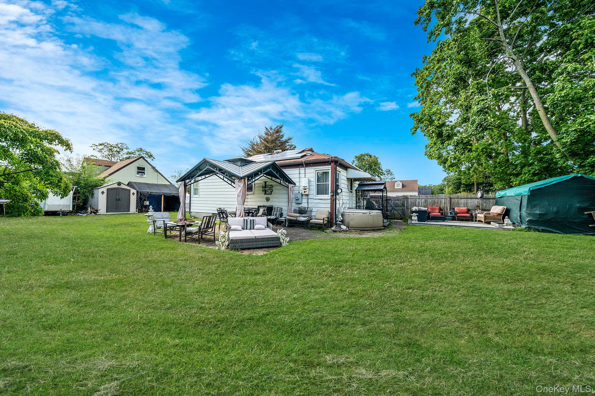 30 Oakdale Avenue, Central Islip, NY 11722