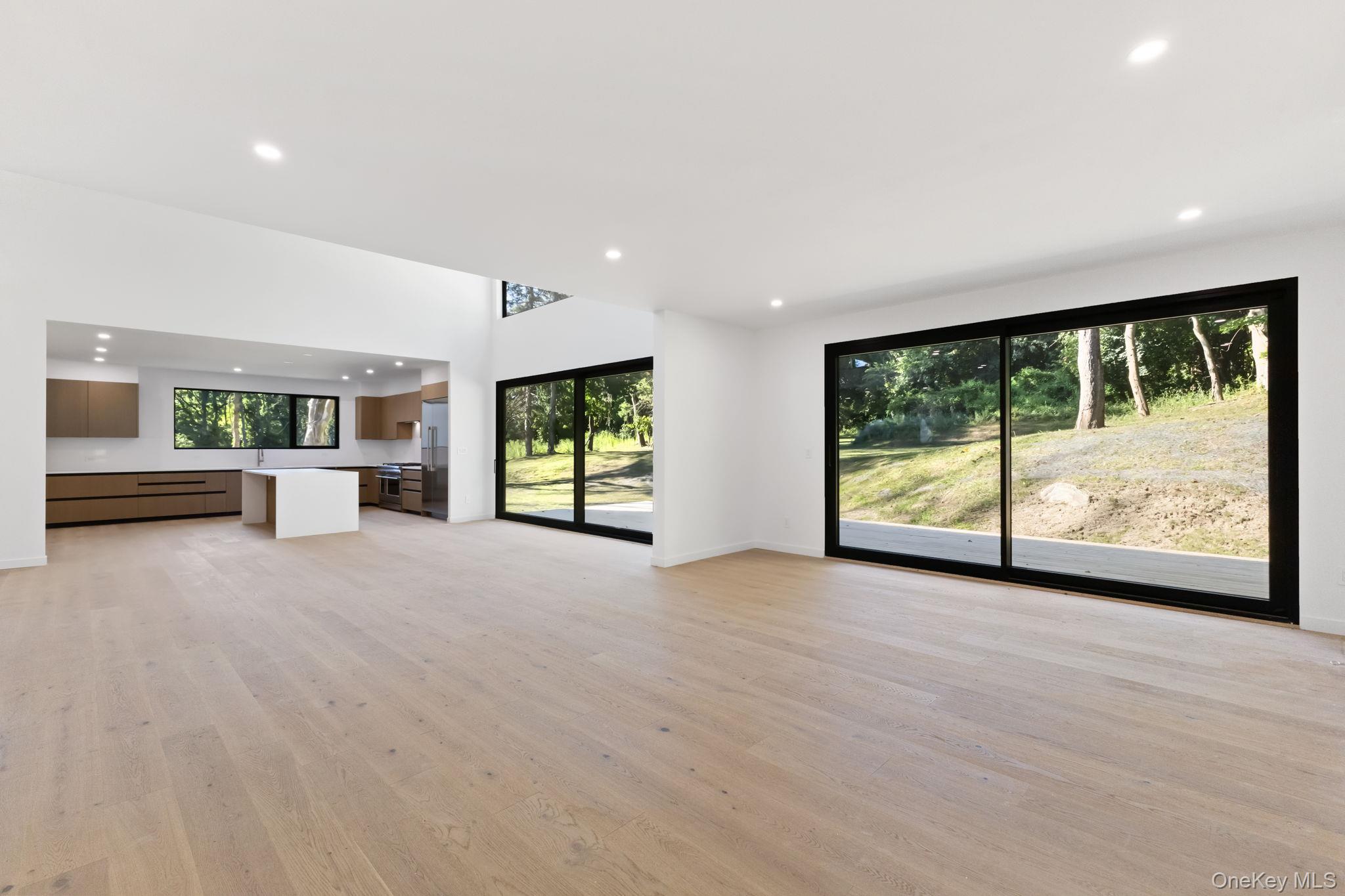 28 McLain Street, Bedford Corners, NY 10549