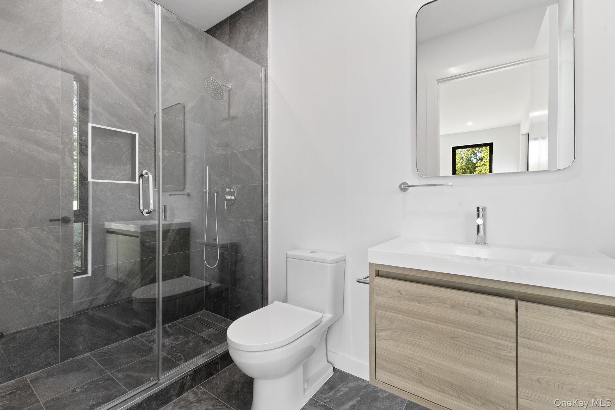 28 McLain Street, Bedford Corners, NY 10549