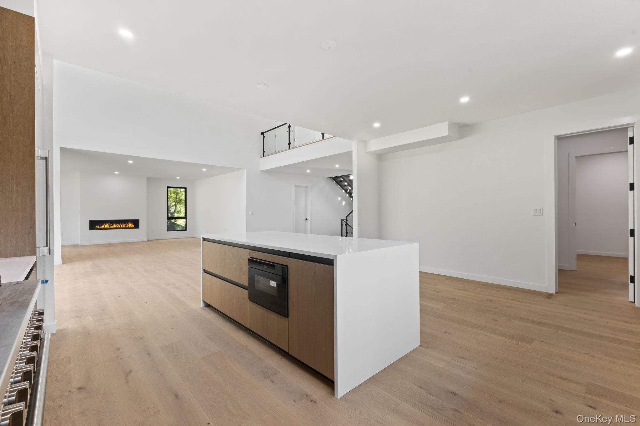 28 McLain Street, Bedford Corners, NY 10549