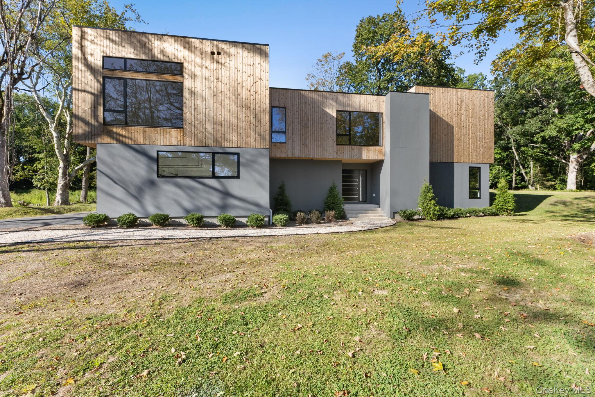 28 McLain Street, Bedford Corners, NY 10549