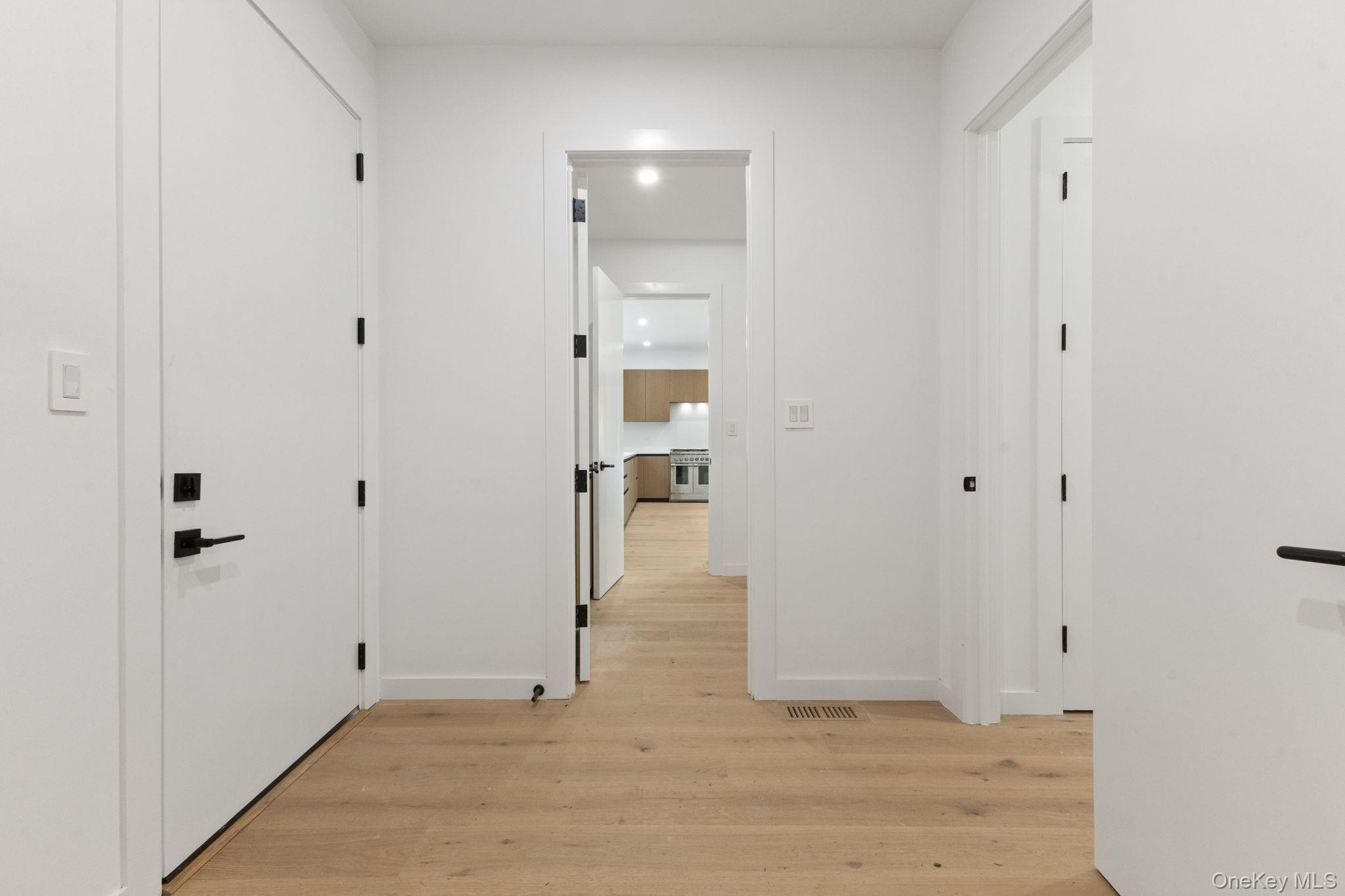 28 McLain Street, Bedford Corners, NY 10549