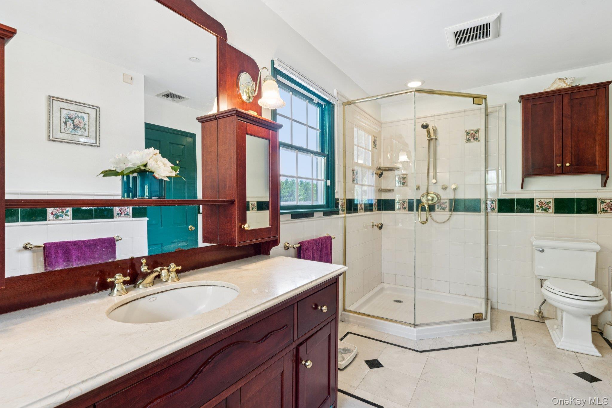 78 Oak Road, Bayport, NY 11705