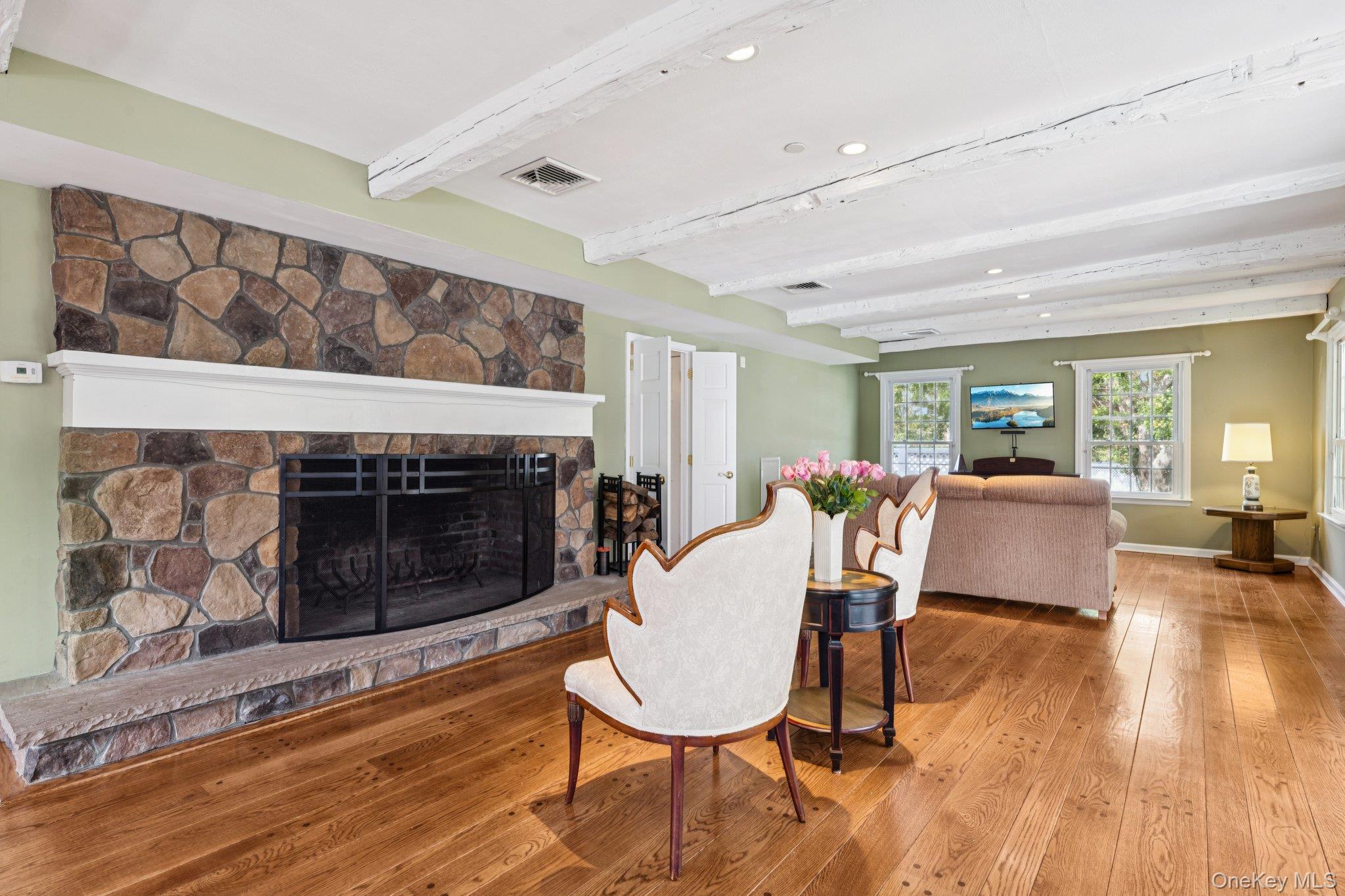 78 Oak Road, Bayport, NY 11705