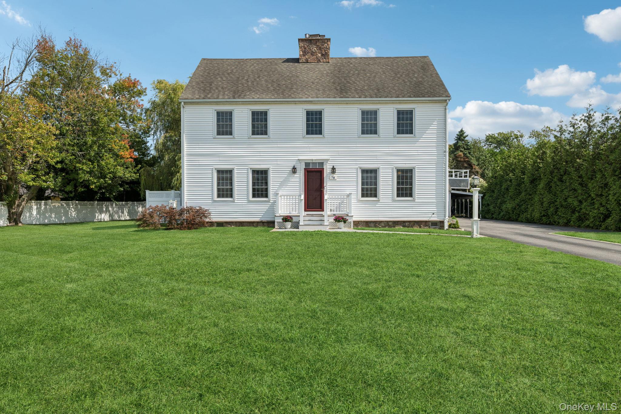 78 Oak Road, Bayport, NY 11705