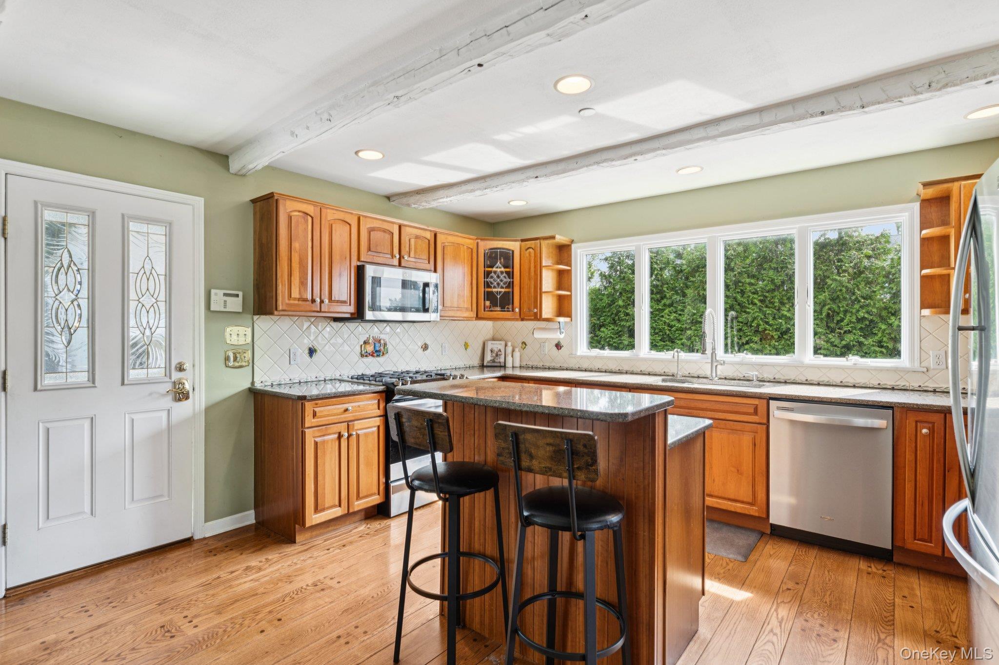 78 Oak Road, Bayport, NY 11705