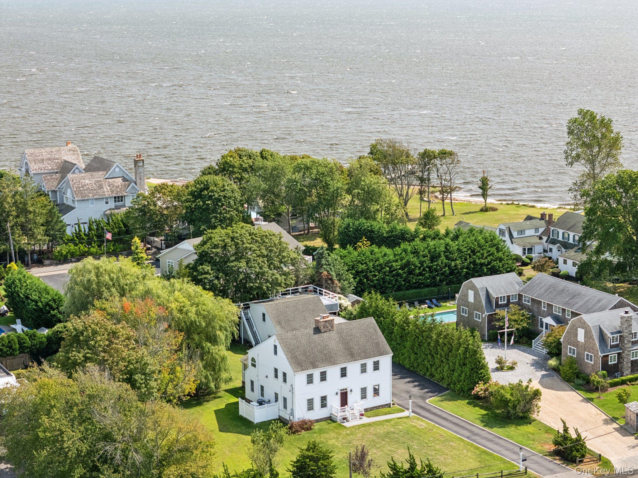 78 Oak Road, Bayport, NY 11705