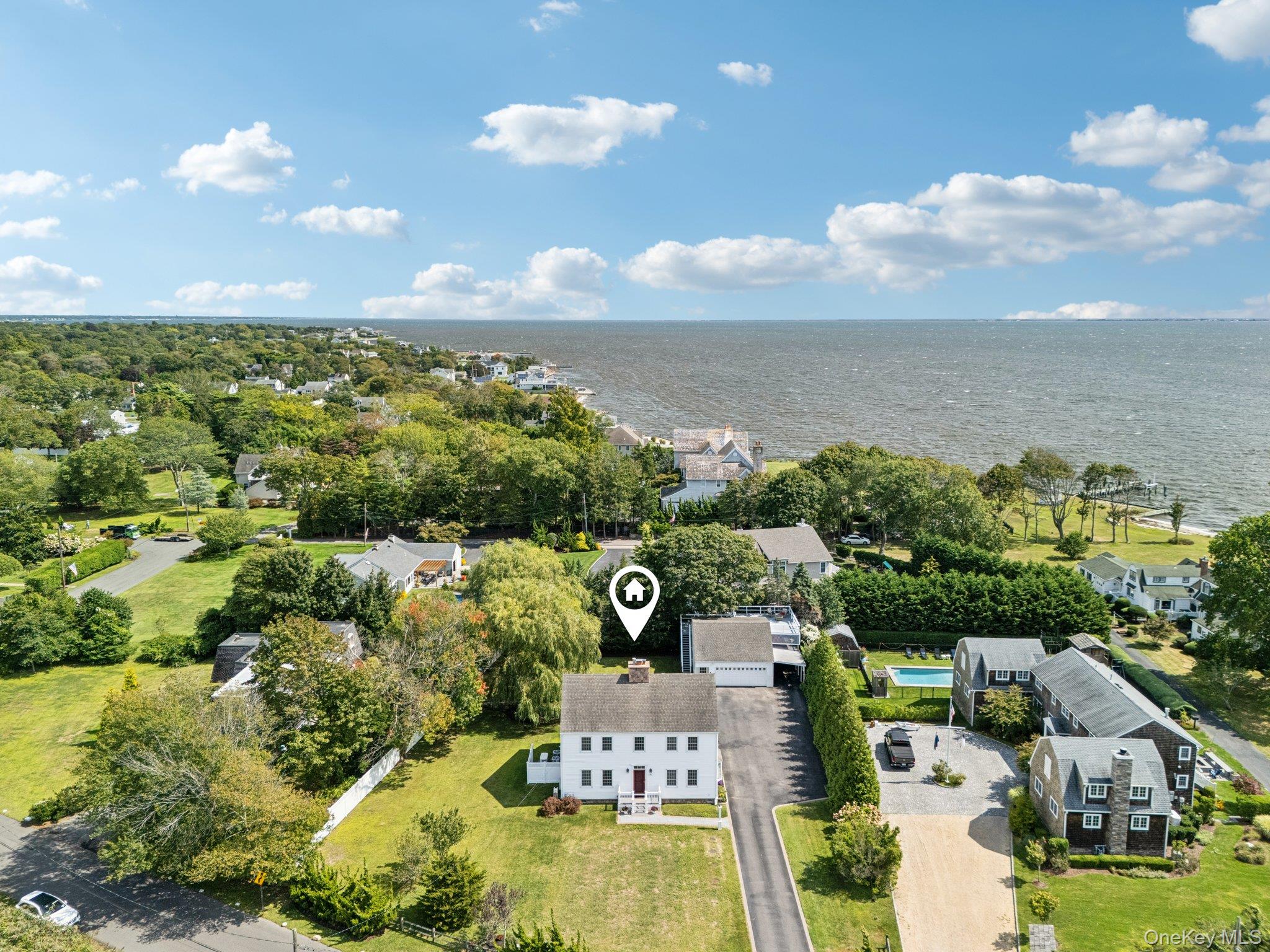 78 Oak Road, Bayport, NY 11705