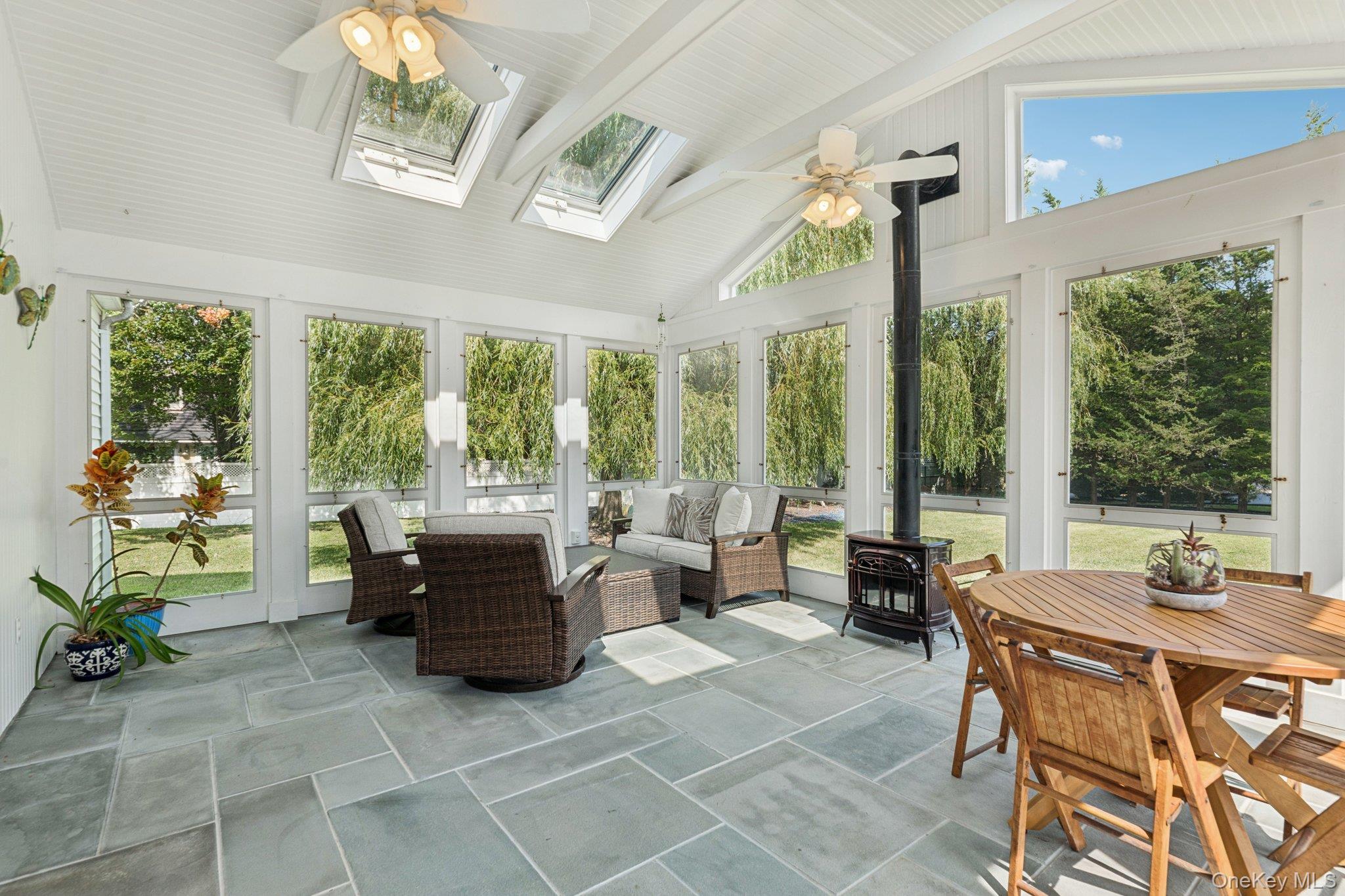 78 Oak Road, Bayport, NY 11705