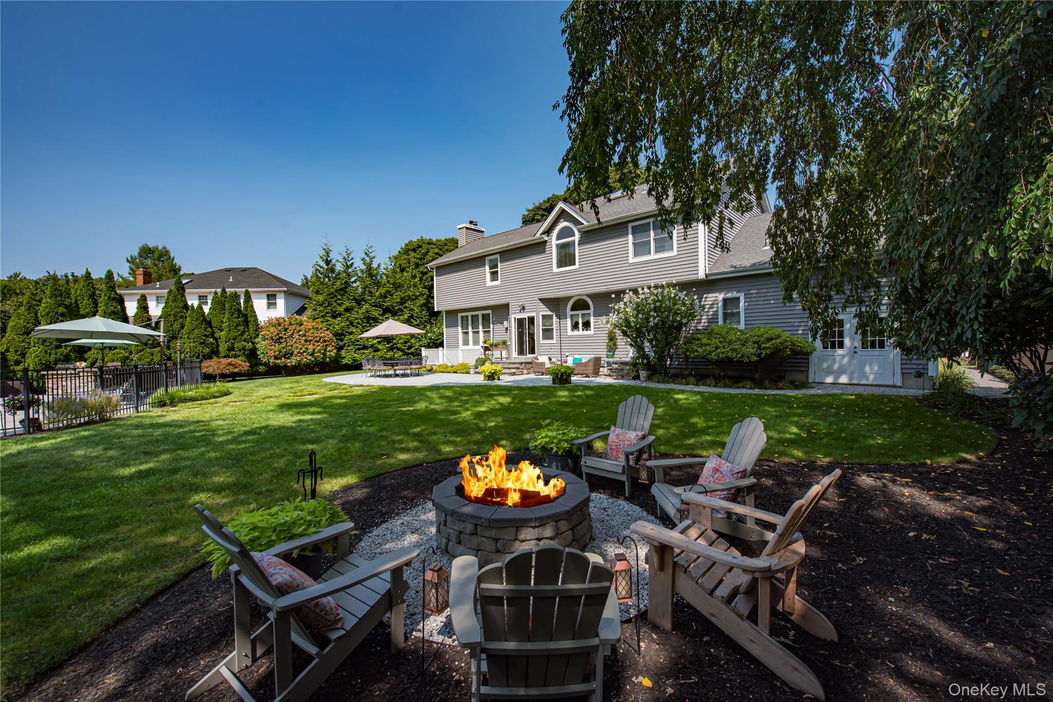 12 Annemarie Drive, Saint James, NY 11780