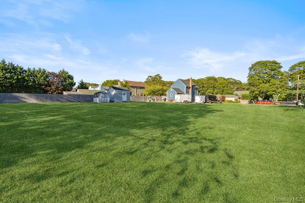 41 Eatondale Avenue, Blue Point, NY 11715