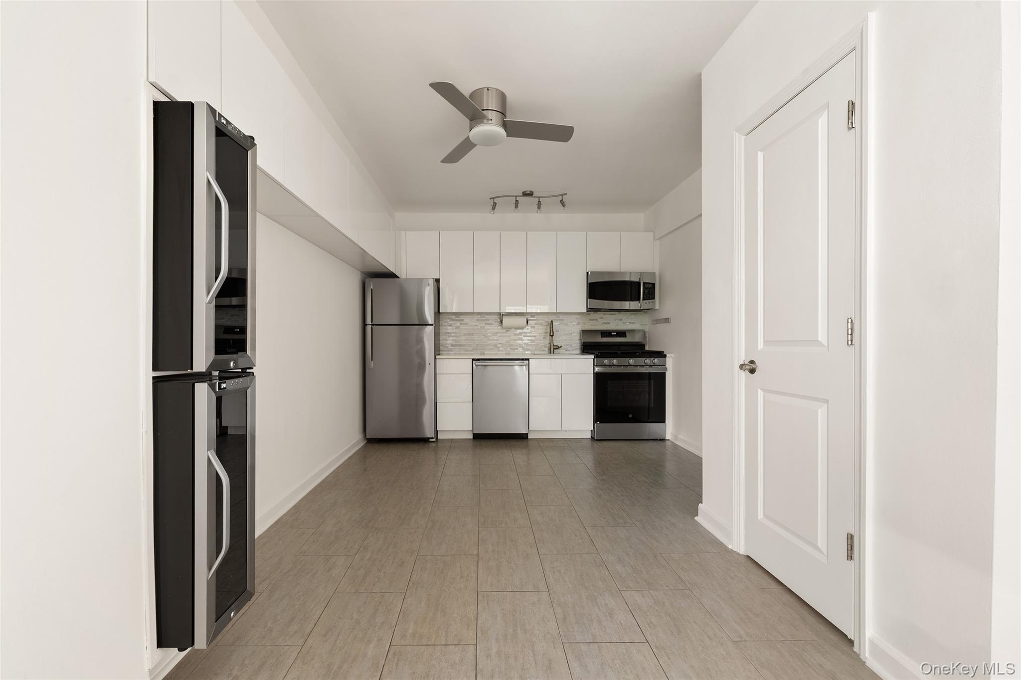 220 Pelham Road # 2L, New Rochelle, NY 10805