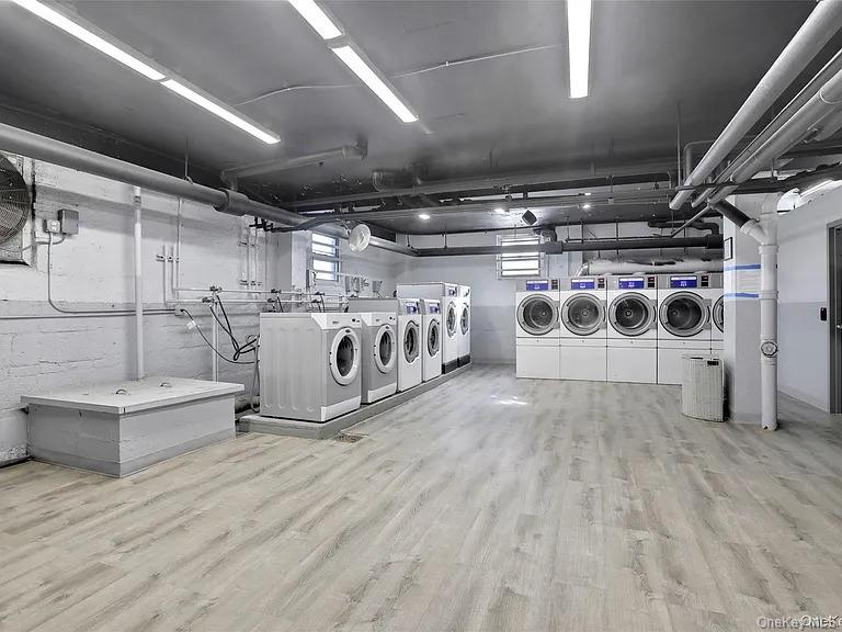 220 Pelham Road # 2L, New Rochelle, NY 10805