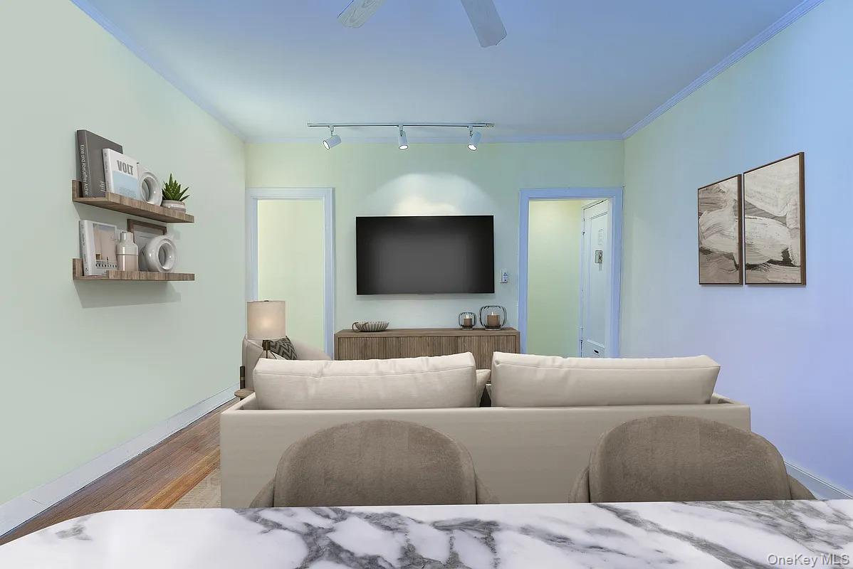 4 Dartmouth Street # 410, Forest Hills, NY 11375