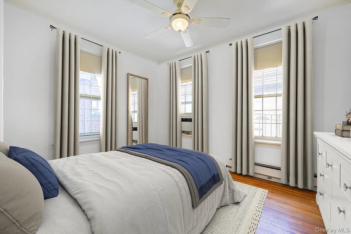 4 Dartmouth Street # 410, Forest Hills, NY 11375