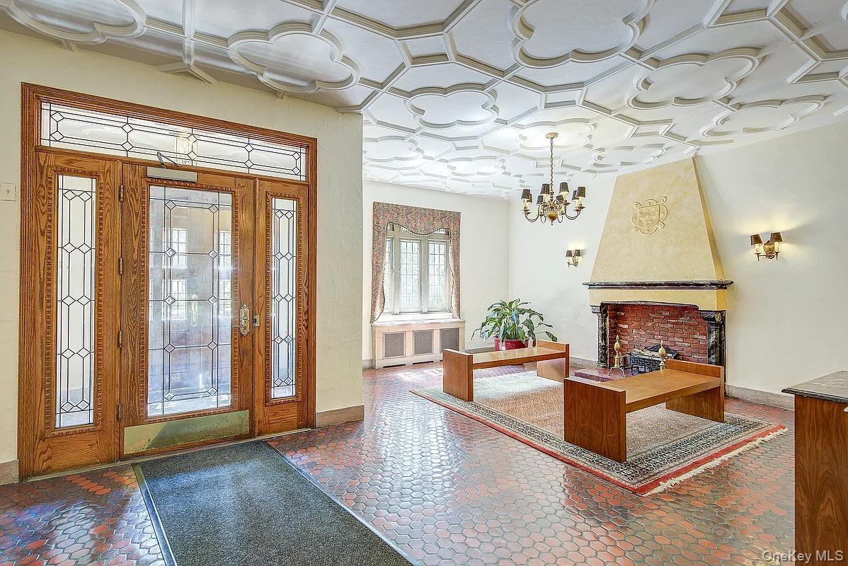 4 Dartmouth Street # 410, Forest Hills, NY 11375