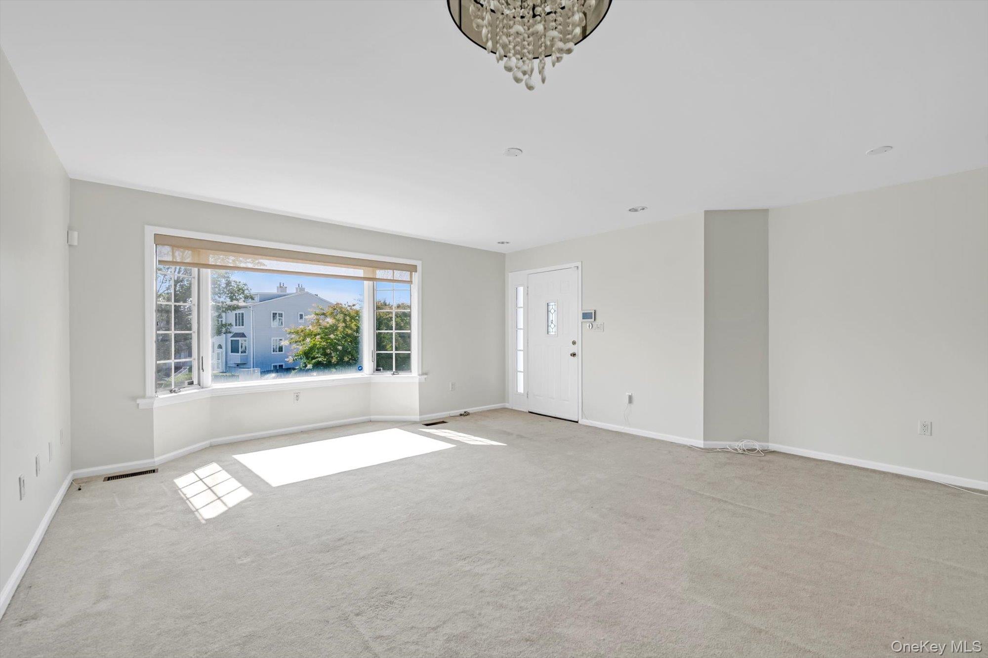 242-12A oak park Drive # 99A, Douglaston, NY 11362