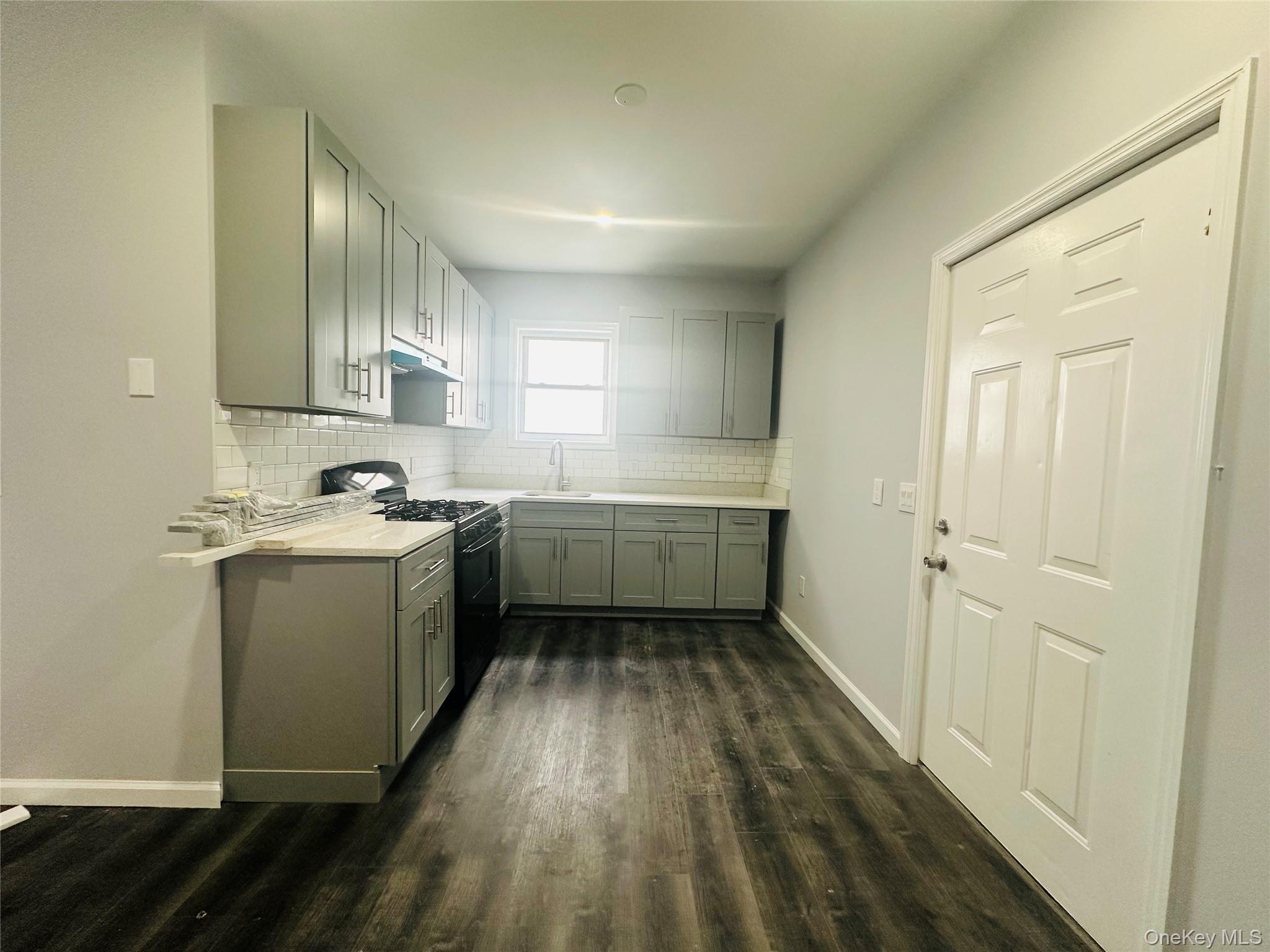 8 Morgan Avenue # 1, Poughkeepsie, NY 12601