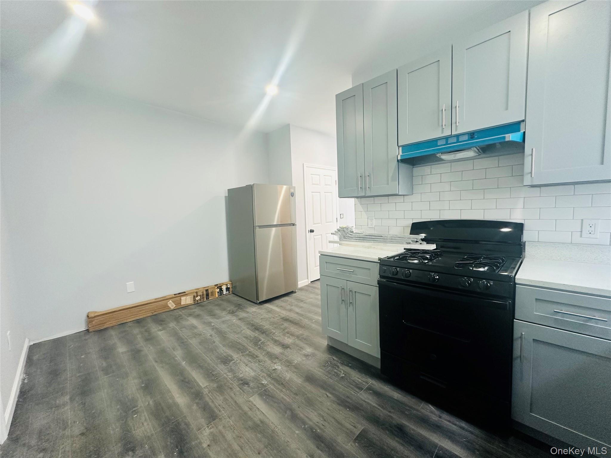 8 Morgan Avenue # 1, Poughkeepsie, NY 12601