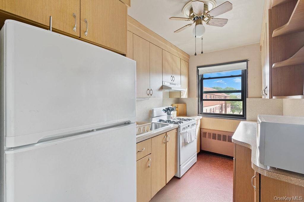 82-26 155th Avenue # 2nd Level, Howard Beach, NY 11414