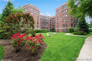 11 Alden # 4C, Larchmont, NY 10538